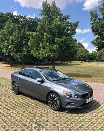 Volvo S60 cena 68900 przebieg: 69000, rok produkcji 2017 z Gryfino małe 56